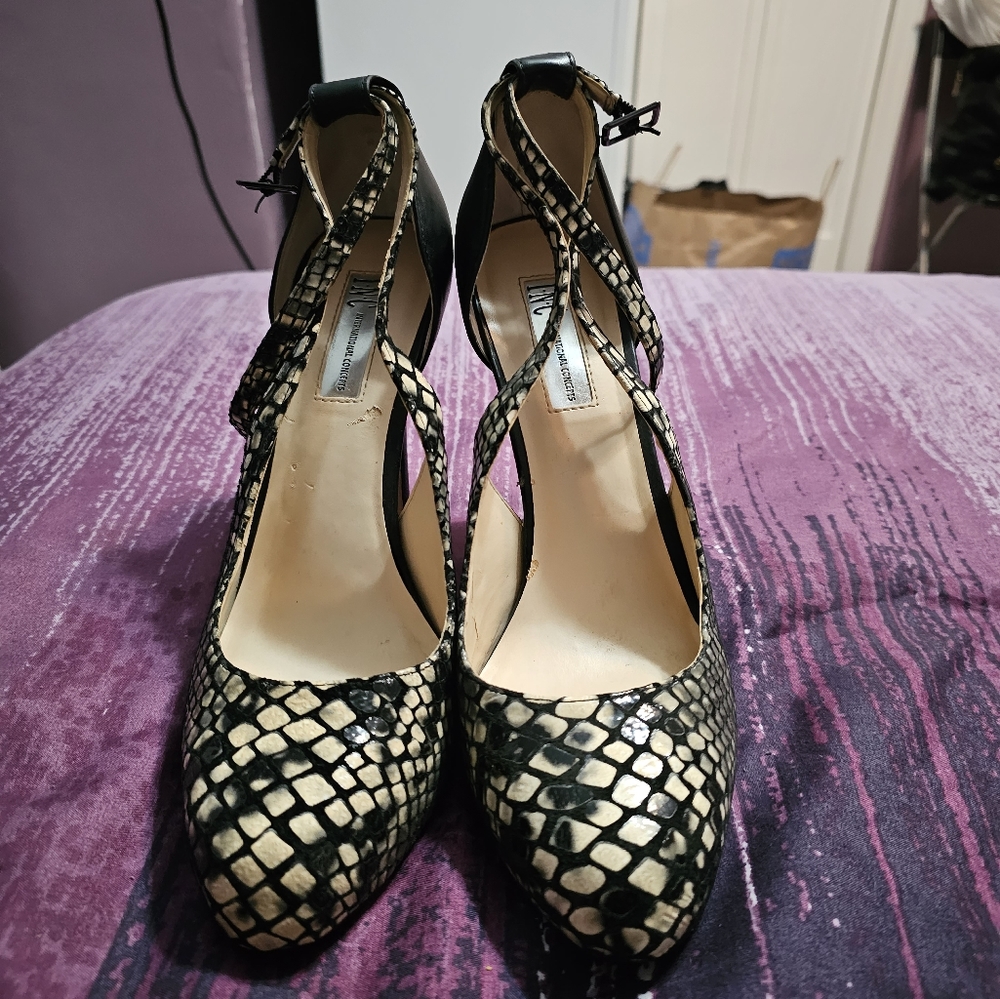 Ladies heels by I.N.C. - Picture 2 of 8